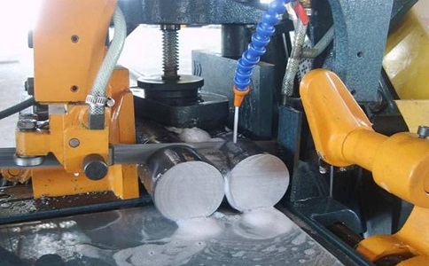 罗定卧式带锯床的送料方式有哪几种？