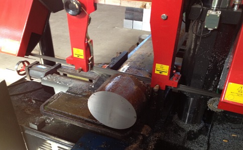 罗定卧式带锯床加工时出现明显振荡如何排查？